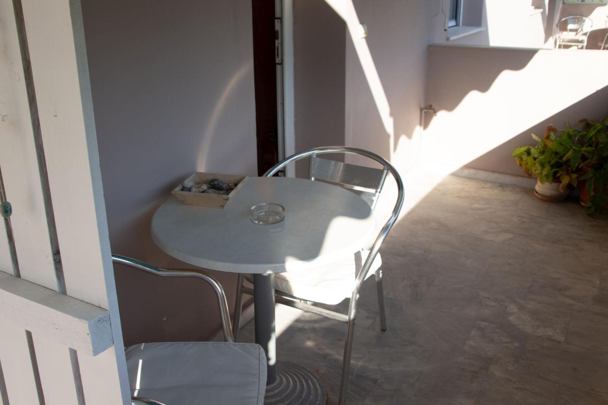 Avesta Apartments - 200M From The Beach Vasilikos Quarto foto