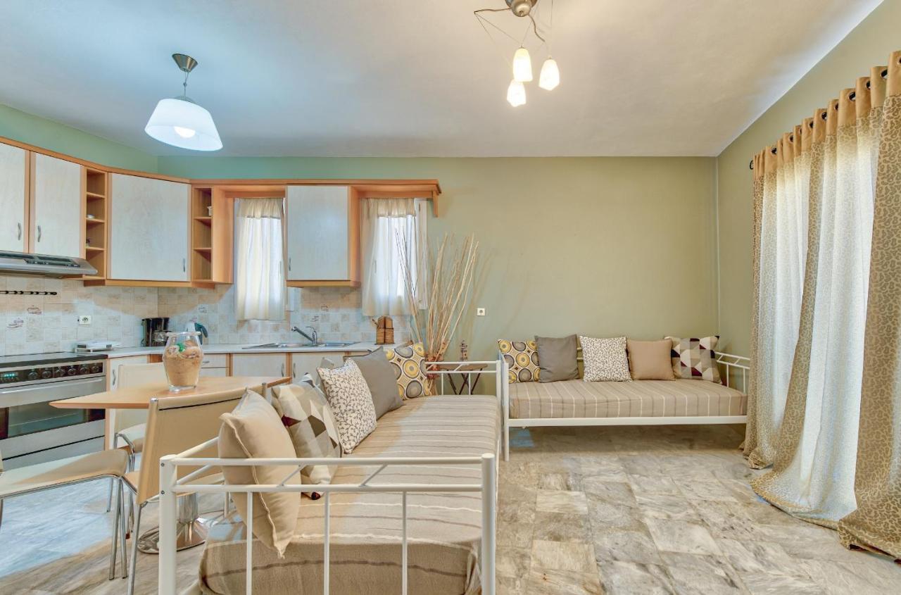 Avesta Apartments - 200M From The Beach Vasilikos Exterior foto